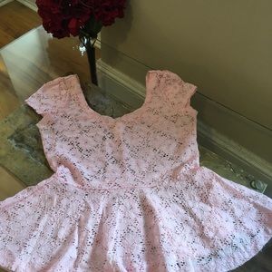 You'll be...Pretty In Pink top 🌸